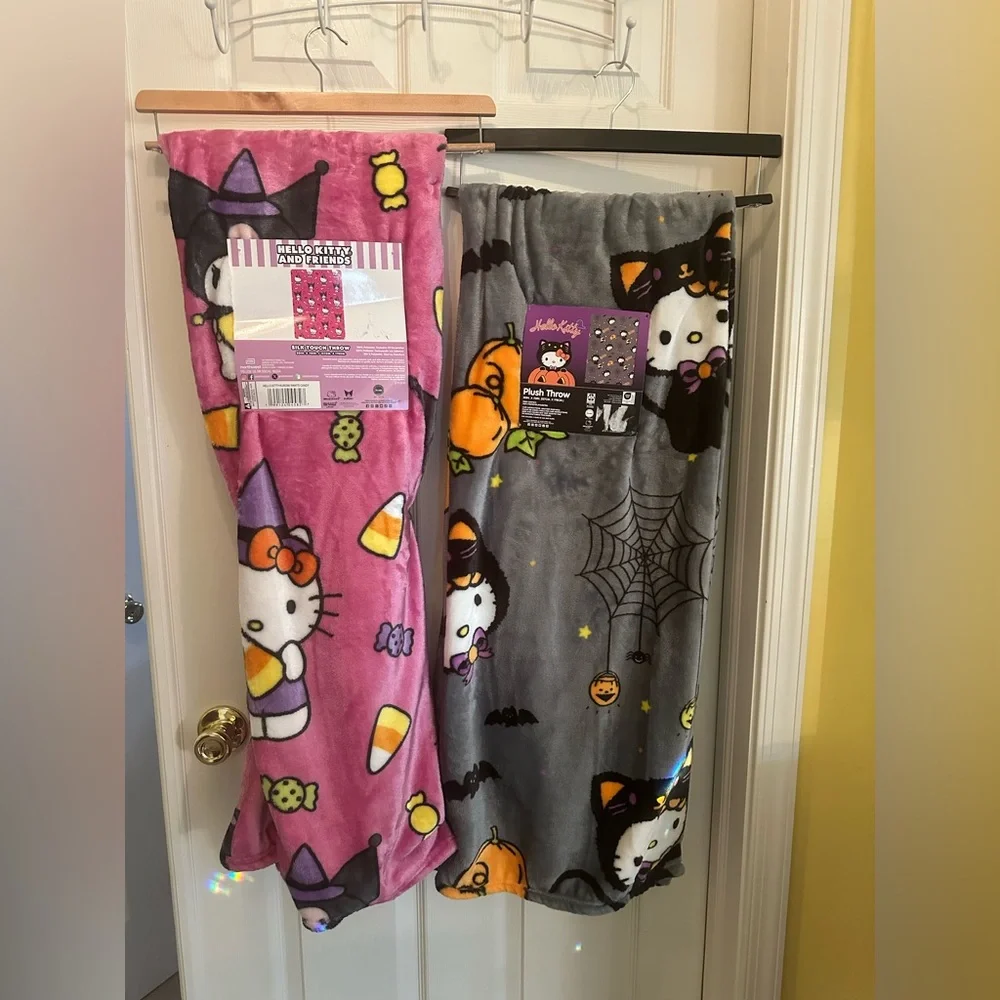 Hello Kitty Halloween Blanket Throw Bundle
